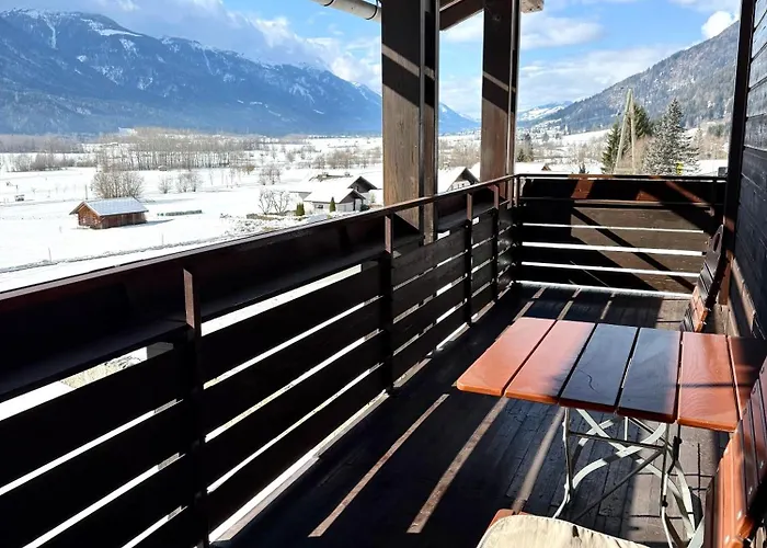 Lägenhet Pernull Waidegg